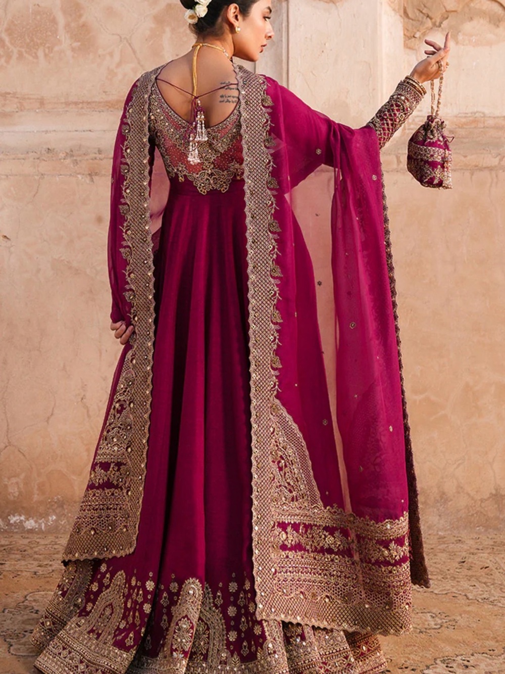 Faiza Saqlain Maxi Dress with Potli Bag Pakistani Dress - Picture 3 of 6